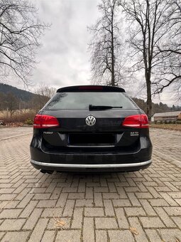 Volkswagen Passat 2.0 TDI HIGHLINE - 6