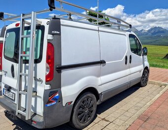 Renault Trafic  2.0 - 6