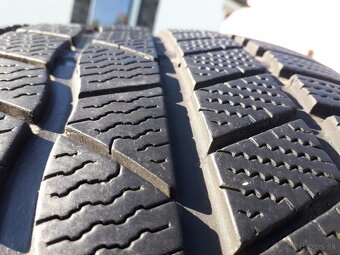 255/50 r20 zimne pneumatiky - 6