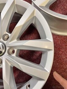 5x112 R16 originál alu Volkswagen Passat B8 - ET 41 - 6