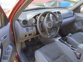 Toyota RAV4 2,0tdi 4x4 - 6