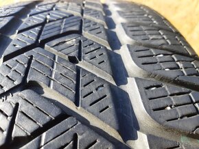 225/55 r19 zimne pneumatiky - 6