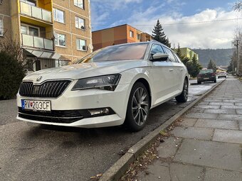 Škoda Superb Combi L&K 4x4 2.0 Tdi DSG - 6