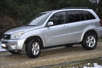 Toyota RAV4  4x4 , automat- Benzin - 6