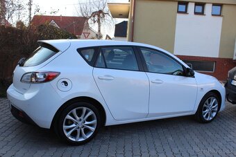 • MAZDA 3 1.6i, 77 kW, benzín, 5-st. manuál, r.v. 2009 • - 7