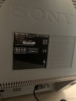 Predám crt televízor Sony Trinitron - 7