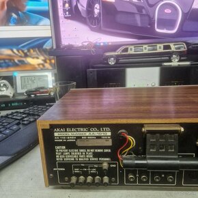 AKAI AA-1010...FM/AM stereo receiver... - 7