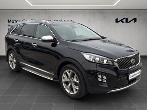 KIA SORENTO UM 2,2 CRDi A/T PLATINUM 5 miestne - 7