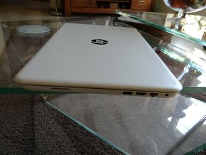 15.6" HP Pav 15/ Core i5/ 12GB RAM/256GB SSD/NVidia Grafika. - 7