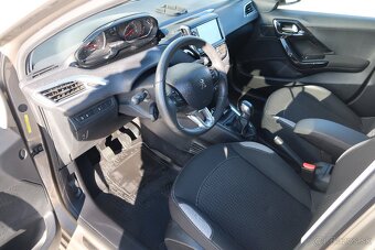 Peugeot 208 1.2, STYLE, nová STK, Kúpené na SK, 82xxxkm - 7