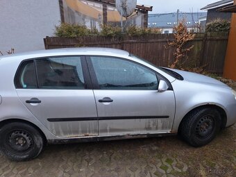 VW golf 5 1.6 FSI - 7