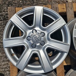 ORIGINÁL AUDI HLINÍKOVÉ DISKY 5x112 R17 - 7