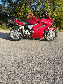 Honda VFR 800 - 7