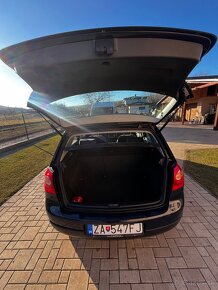 Volskwagen Golf 5 1.6 bezin - 7