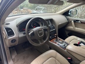 Audi q7 - 7