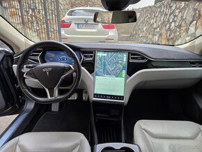 Tesla model S P85D  772 PS - 7