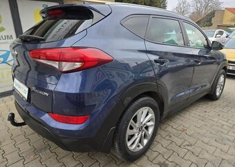 Hyundai Tucson 1.7-1.maj.-nízké km-garážovaný - 7