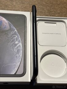 Predám Apple iPhone XR 64GB Black Malé známky opotrebovania - 7