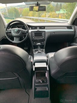 Skoda Superb 2.0 TDI DSG - 7