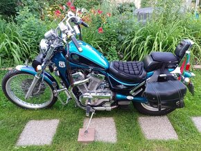 Suzuki Intruder VS 600 - 7