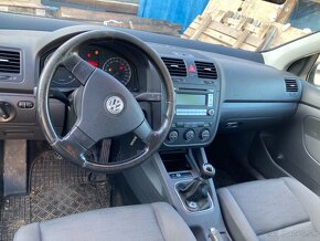 Volkswagen Golf 5 1.6 MPI 75kw - 7