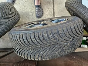 Predam 205/60R16 5x108 zima 7mm - 7