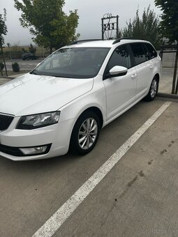 Škoda Octavia kombi 2.0 ambiente - 7