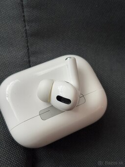 AirPods Pro1 - puzdro a sluchadlo - 7