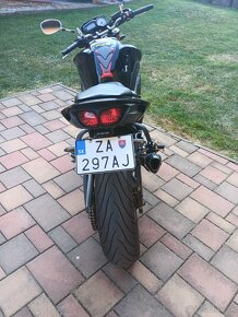 Yamaha FZ8 - 7