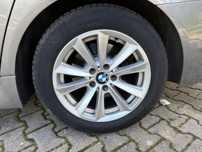 BMW rad 5 525d A/T F10 2993cm 150kW (204koni) r.v.2011 - 7