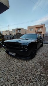 Dodge Challenger - 7