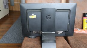 HP EliteDisplay E241i - 7