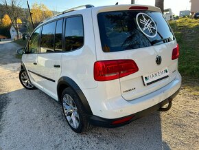 Volkswagen Touran 2.0 TDI 177k Cross DSG - 7