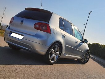 Volkswagen Golf V Sportline 2.0 FSI Automat - 7