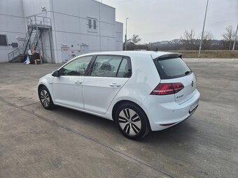 Volkswagen Golf e-Golf - 7