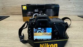 Nikon D7500+18-140mm - 7
