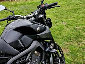 Yamaha MT09 - 7