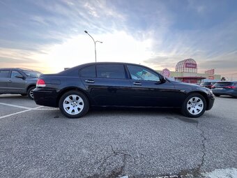 BMW E66 750Li - 7