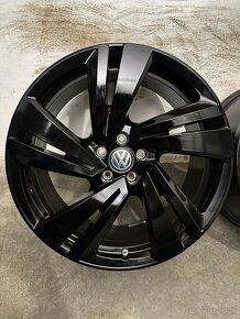 Nepoužívané hlinikové disky 5x112 R20 VW Nevada -Touareg CR - 7