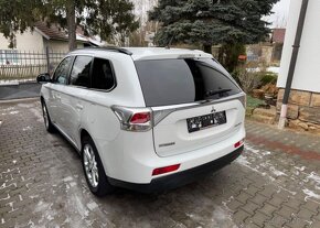 Mitsubishi Outlander 2,3 DI-D , 4x4 , 7 Míst kůže nafta - 7