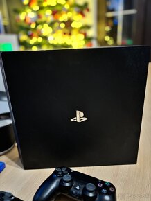 Predám PS4 Pro 1TB + VR set s kompletným príslušenstvom - 7