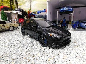 model auta Ford Focus RS Mk3 čierna farba Otto mobile 1:18 - 7