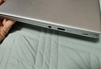 Acer Swift 3 Pure Silver celokovový, včetně faktury a záruky - 7