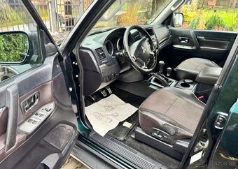 Mitsubishi Pajero 3,2DI-D serviska ,7 Míst 4x4 nafta manuál - 7