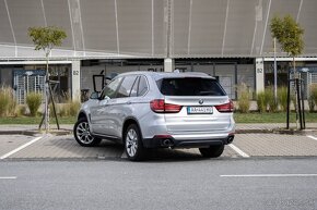 BMW Rad 5 X5 2.5 d xDrive A/T - 170 kW - 7