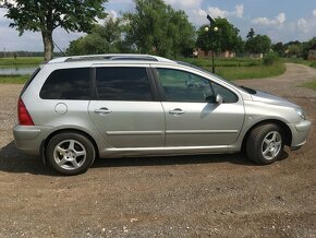 Peugeot 307 SW - 7