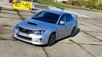 Subaru Impreza WRX STI sedan 2010 - 7