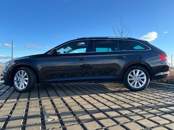 ✅ŠKODA SUPERB facelift 2.0tdi DSG - 7