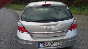 Predám Opel Astra H - 7