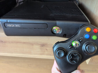 XBOX 360 + Kinect + 50 hier | RGH3 - 7